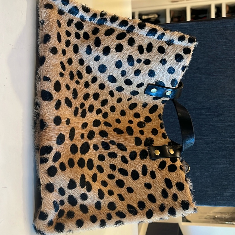 Parker Thatch tote bag.